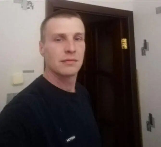  47042315  , 44 ,    