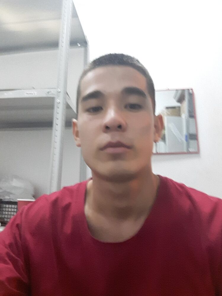 10339325  Shsjsuu, 31 ,    
