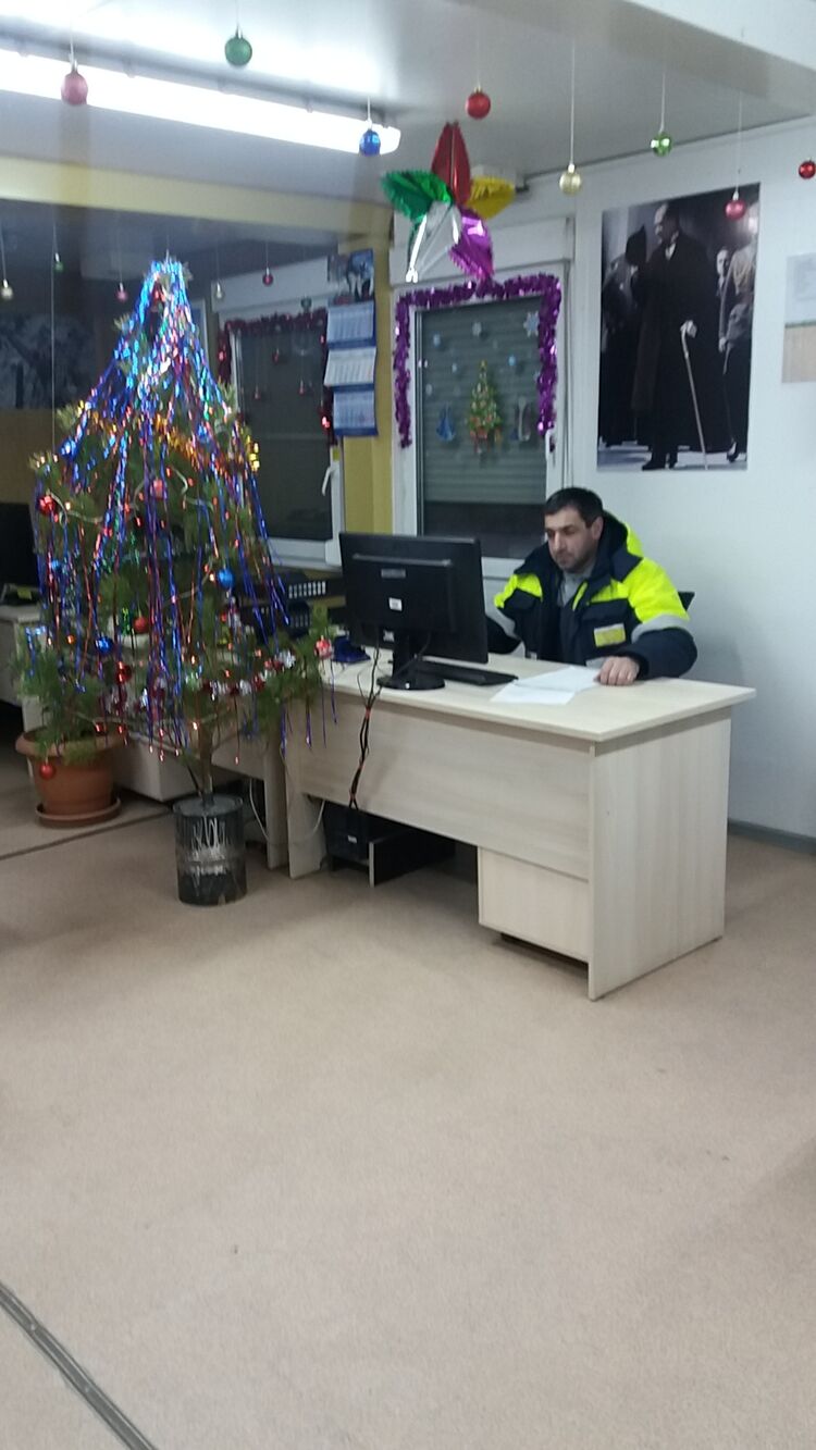  ,   Vuqar, 47 ,   ,   