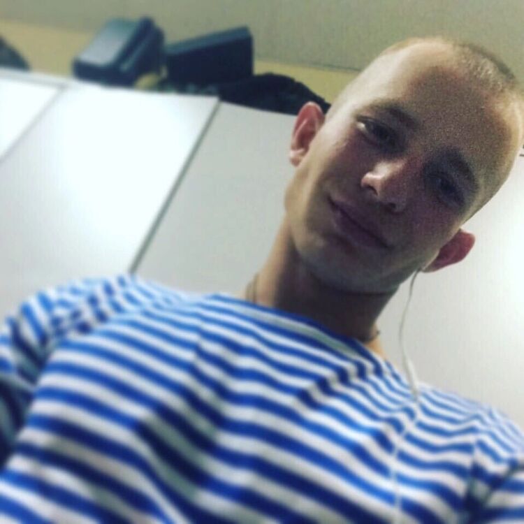  33158175  , 24 ,    