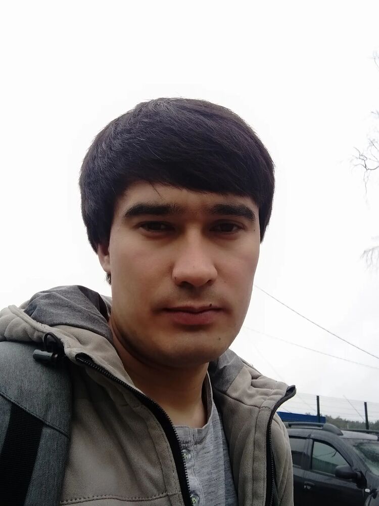  33717815  Rasul, 32 ,    