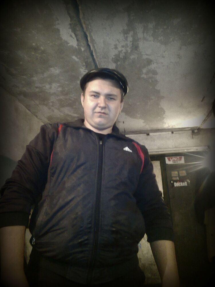  4008915  Artem, 33 ,    