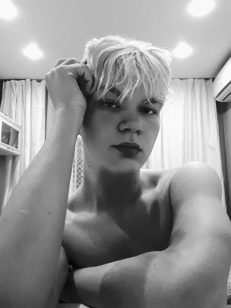 ���� 27916435 ����� �������, 22 ����, ���� ���������� � ������