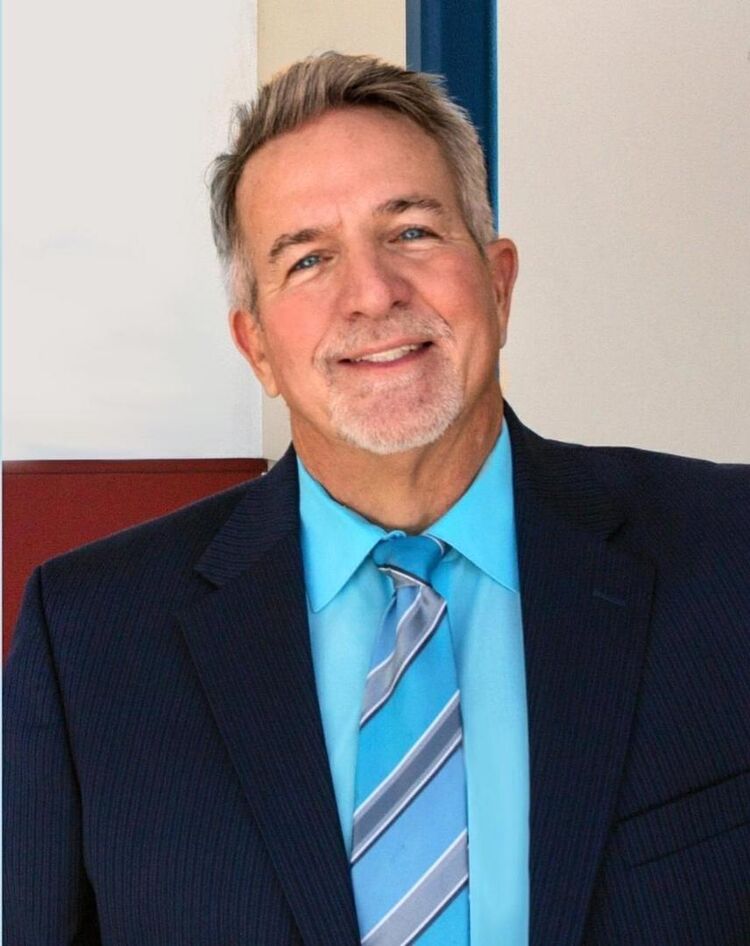  ,   Martin, 60 ,   ,   