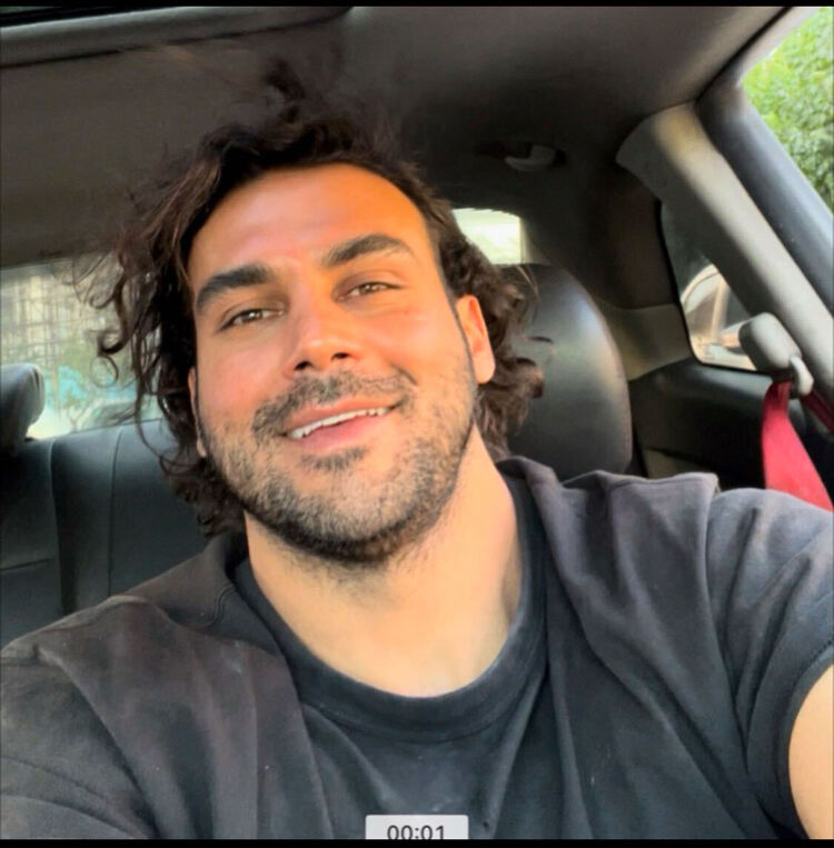  ,   Kamran, 26 ,   ,   
