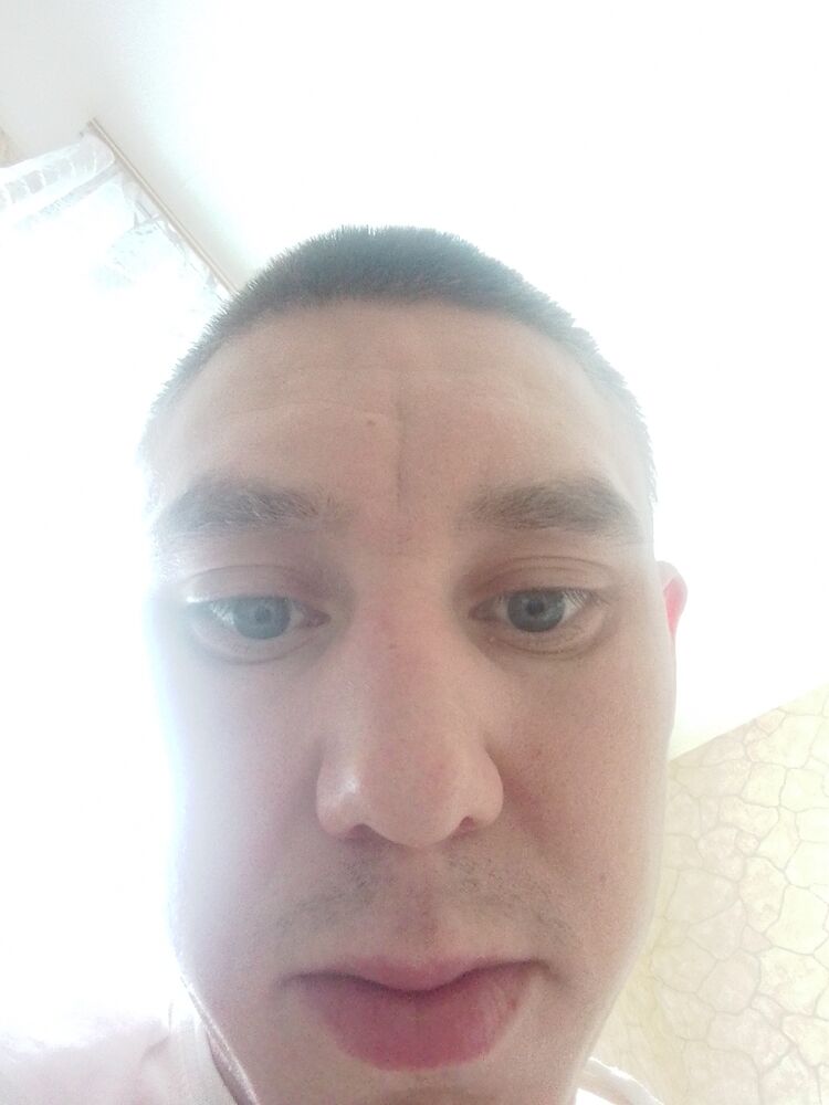  41068405  , 32 ,    