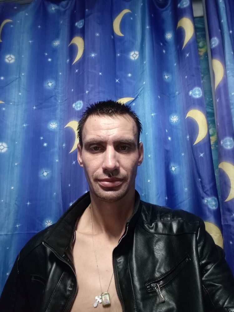  47401815  , 33 ,    