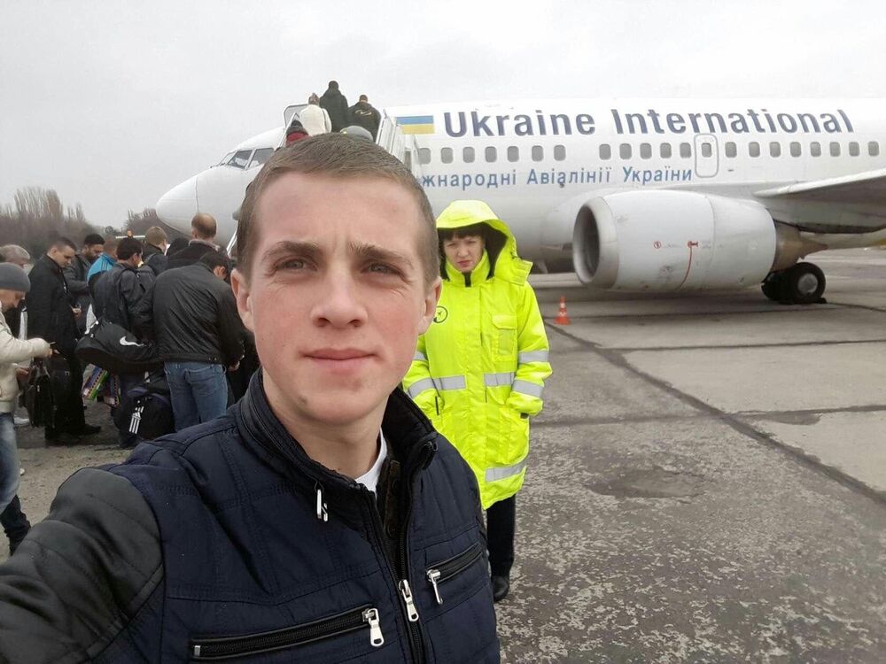  23790015  Mihai, 27 ,    