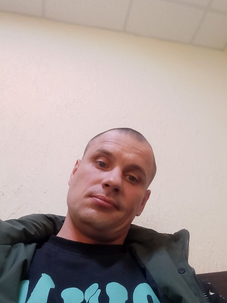 43862475  , 40 ,    