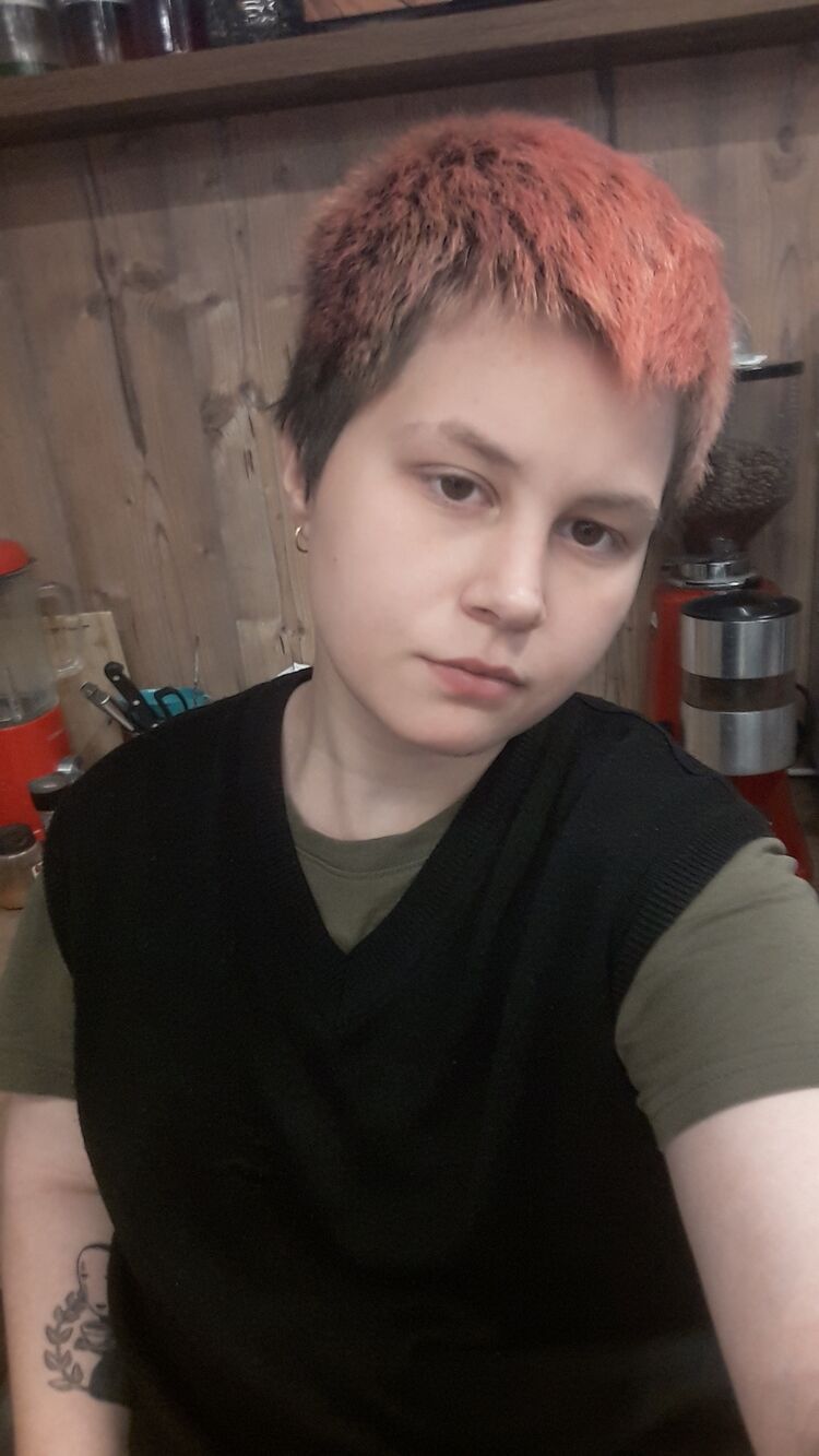  27671655  , 23 ,    -