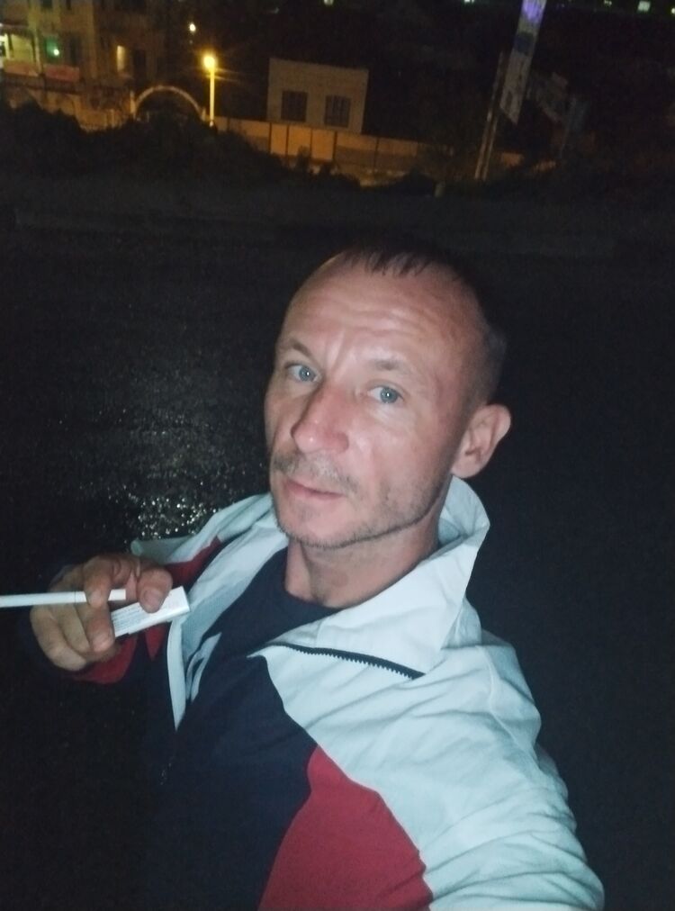  29818475  , 39 ,    