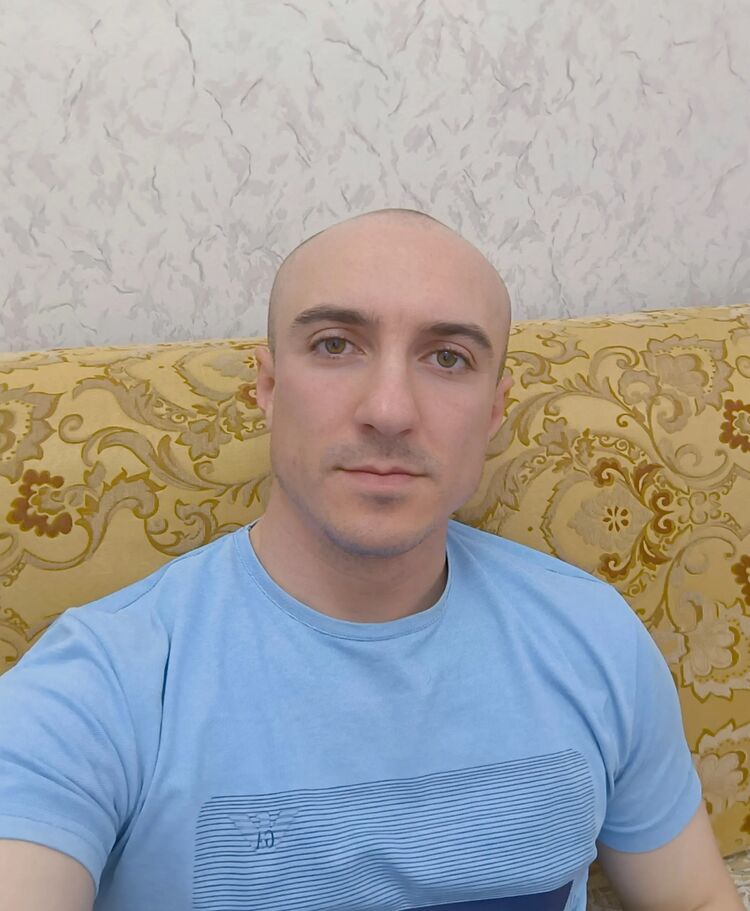  44088495  , 34 ,    -
