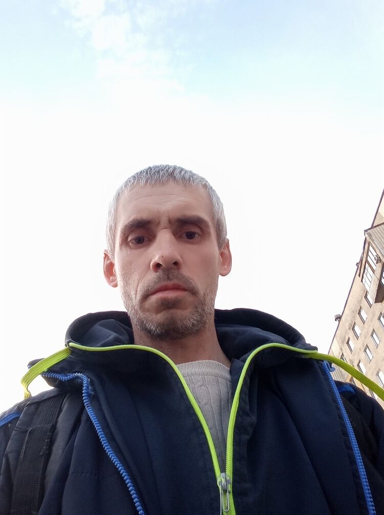  ,   Igor, 49 ,   ,   , c 