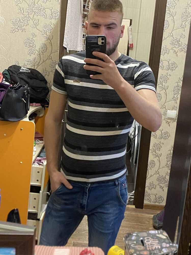  32483305  , 26 ,    