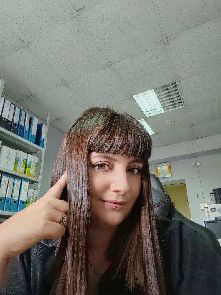  46666825  , 35 ,    