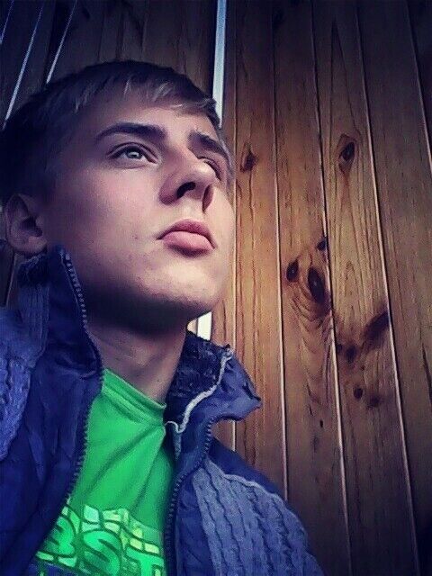  24228655  Dmitrij, 28 ,    