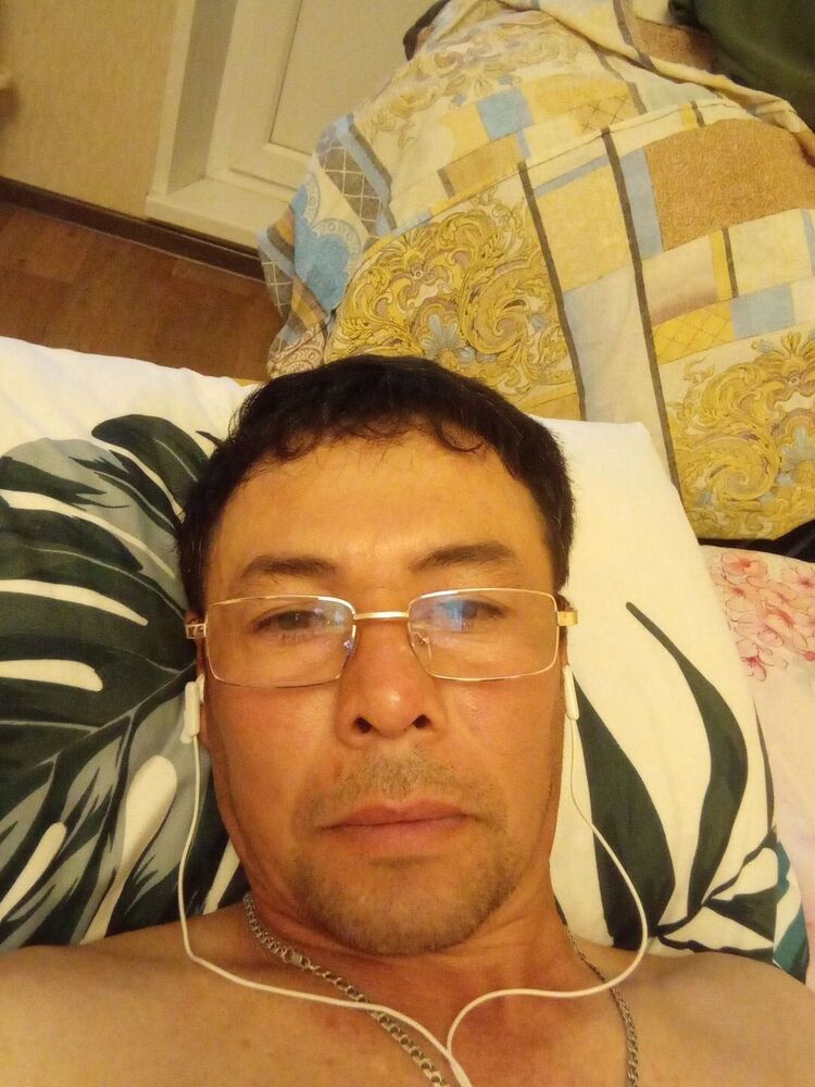  44367715  , 40 ,    