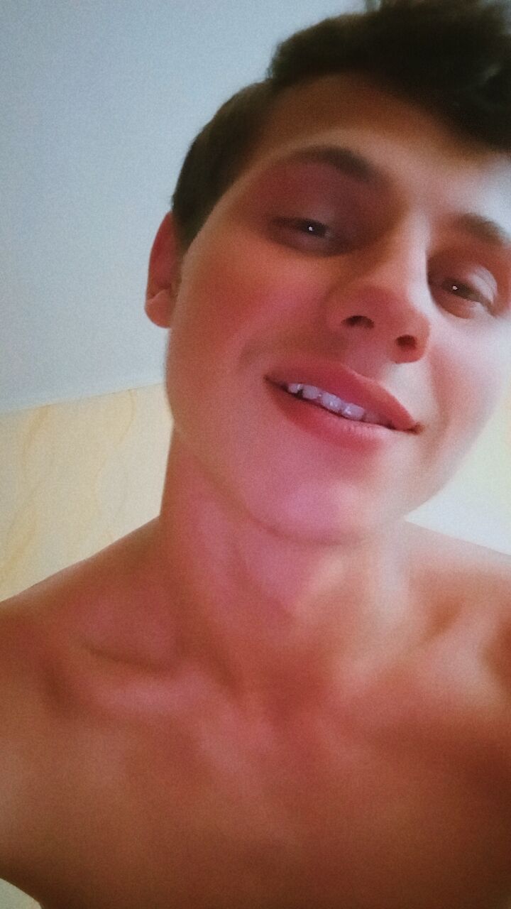  ,   Angel, 22 ,   ,   , c , 