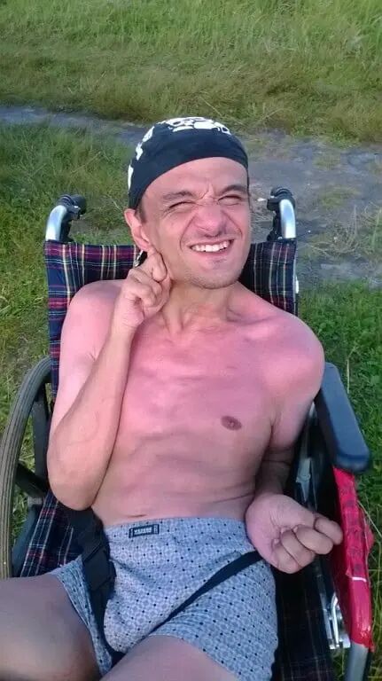  25029745  Oleg, 44 ,    