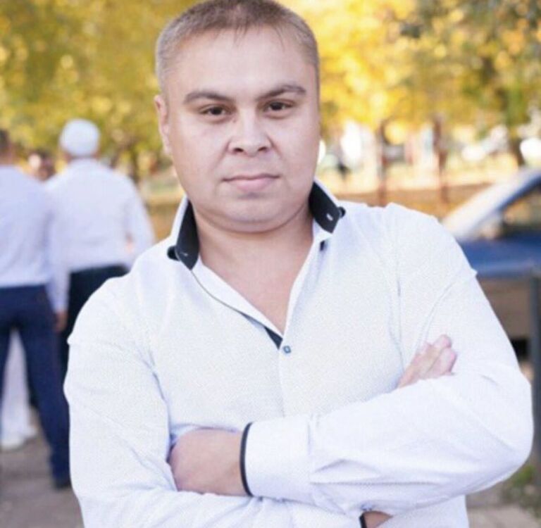  51637815  , 34 ,    