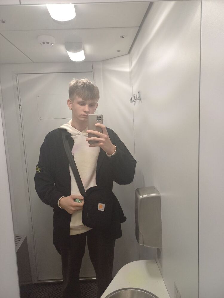 ���� 41985465 ����� Max, 21 ���, ���� ���������� � �����-����������