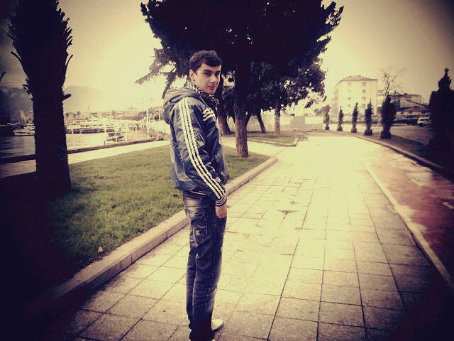  5636065  Ramazi, 30 ,    
