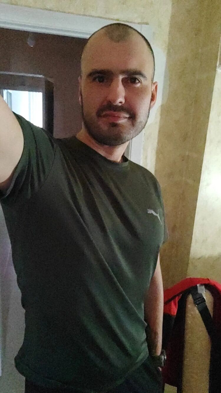  49906015  , 33 ,    