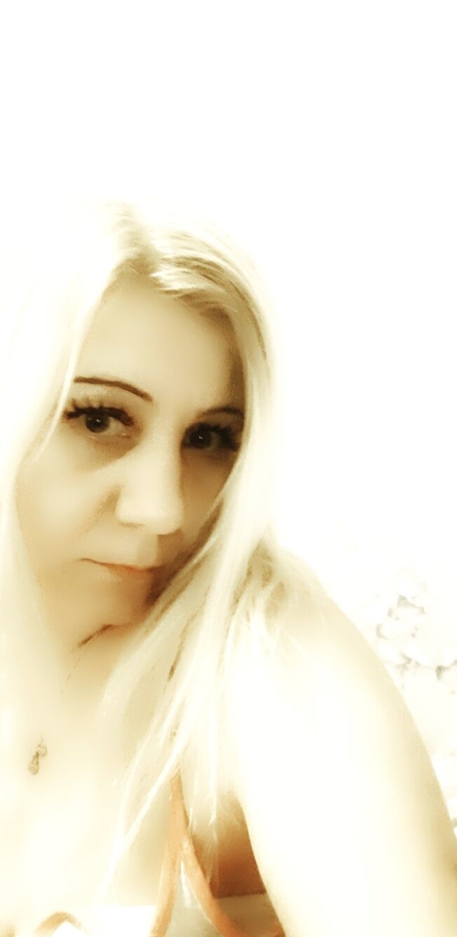  ,   Marina, 42 ,   c 