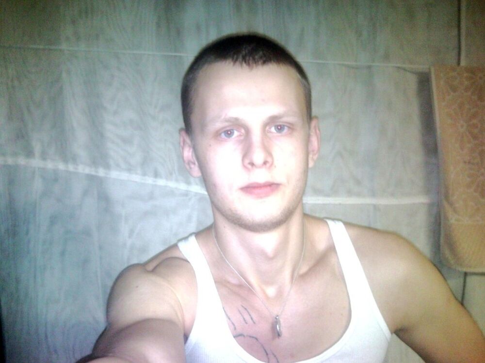  23086515  Reinis, 33 ,    