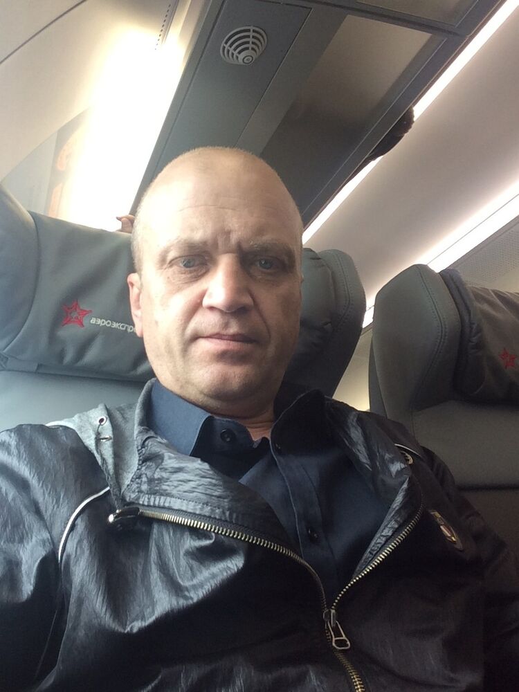 12792505  Aleks, 51 ,    