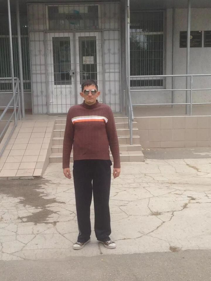  ,   Evghenii, 37 ,   ,   , c 