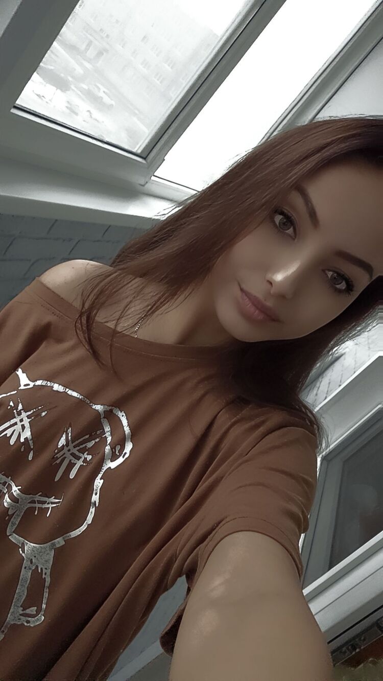  49041635  Elizaveta, 28 ,    
