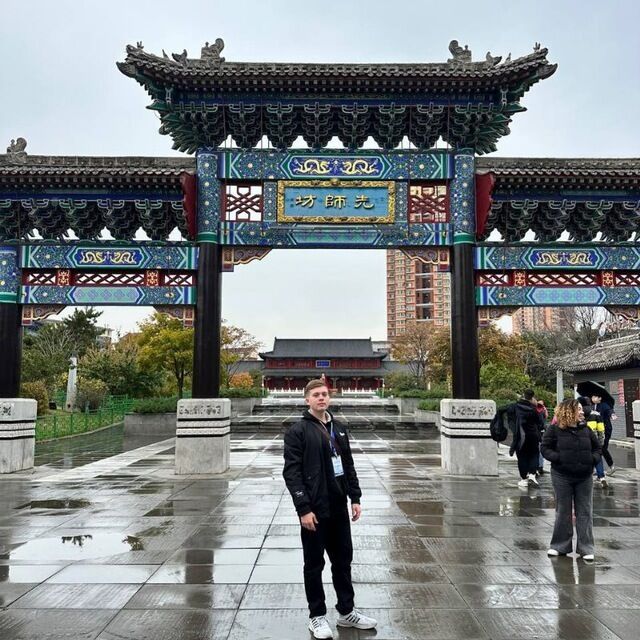 ���� 44338875 ����� Vladimir, 19 ���, ���� ���������� � �������������