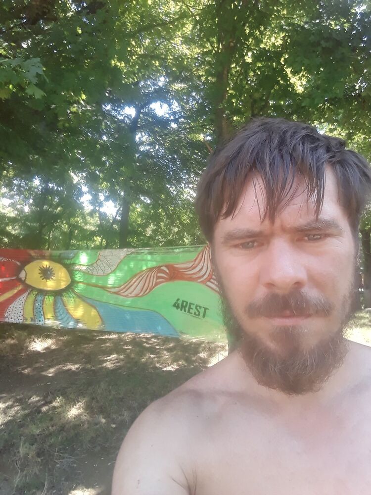 ���� 18565945 ������� ����, 37 ���, ���� ���������� � �������������