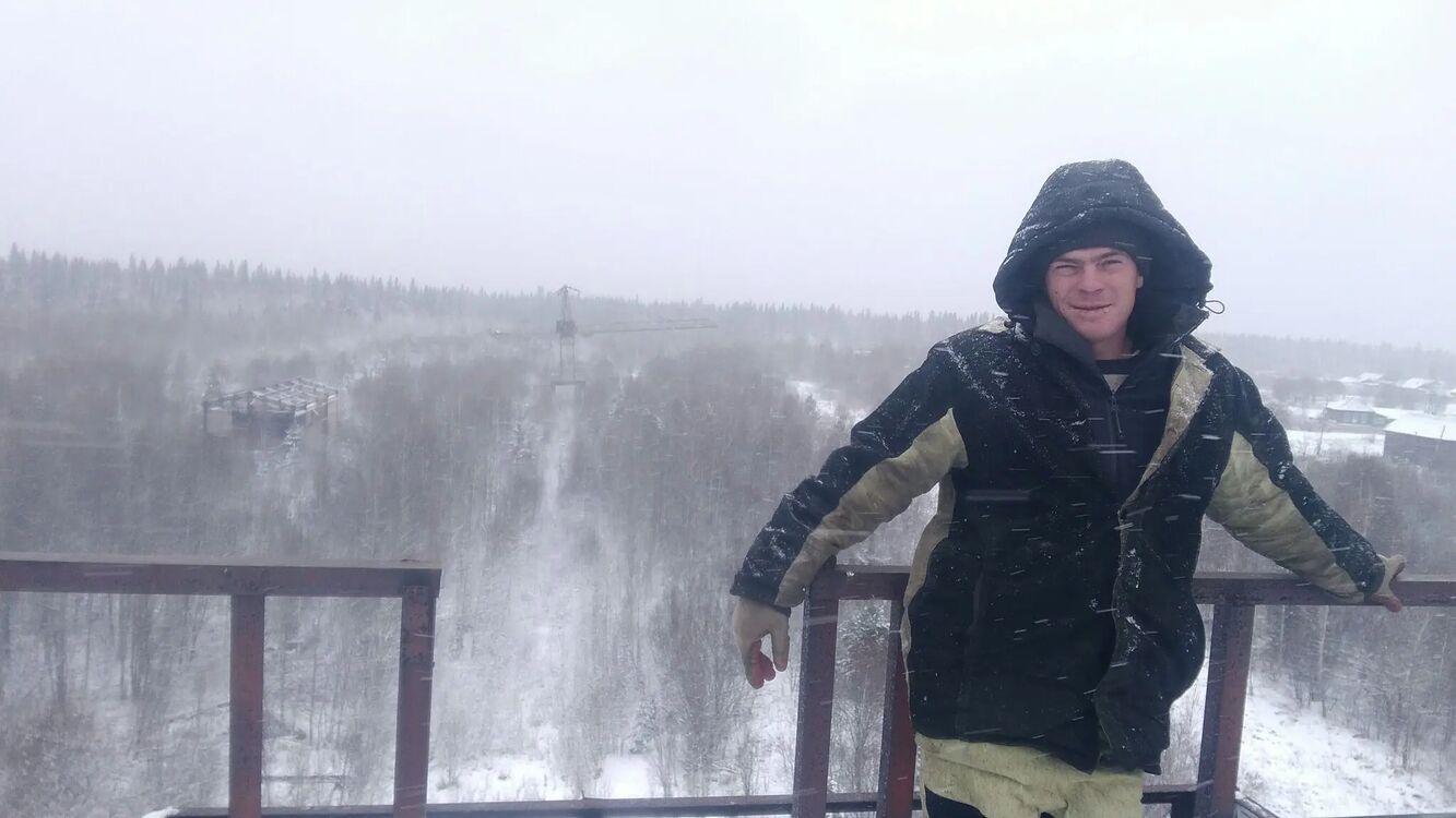  ,   Maxim, 34 ,   ,   , c , 