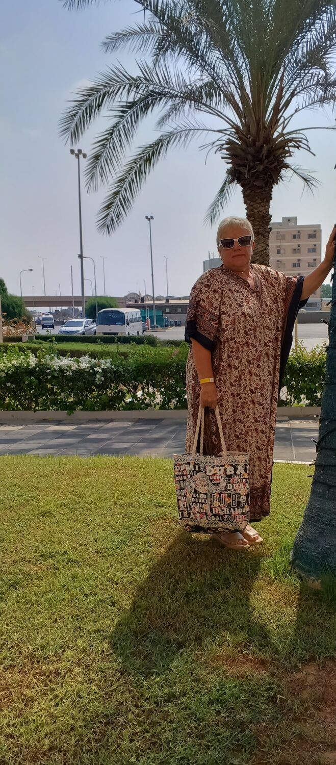  46973795  Svetlana, 59 ,    