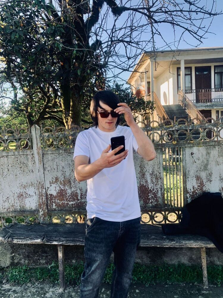 ���������� ����, ���� ����� Guram, 20 ���, ������������ ��� ������, ����� � ���������