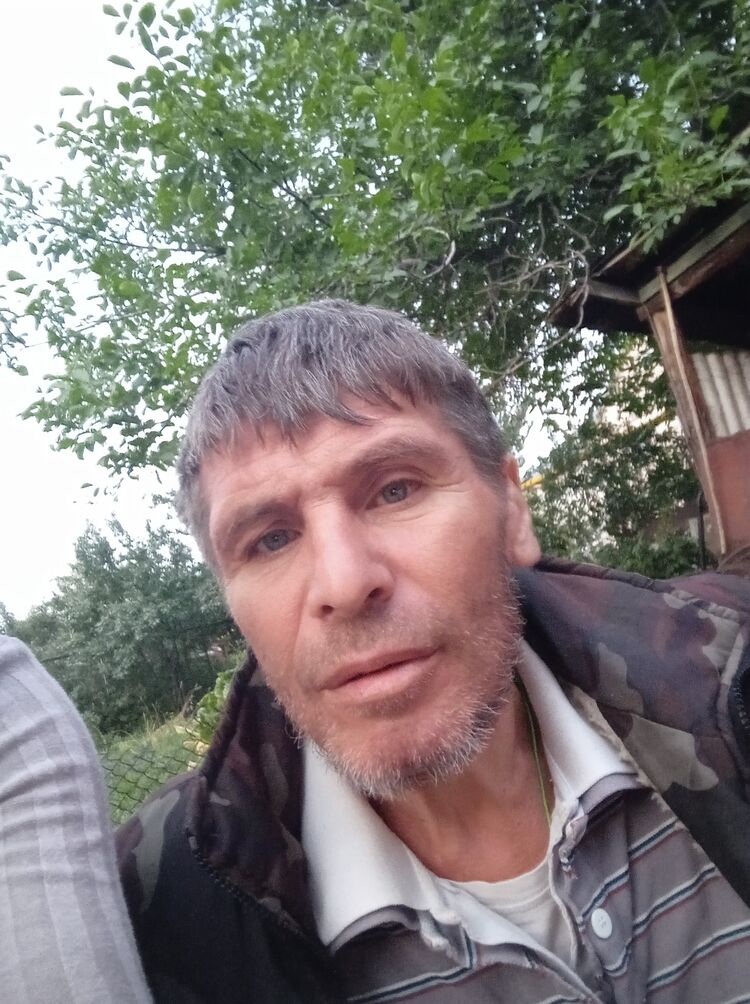  34672295  Sergei, 55 ,    