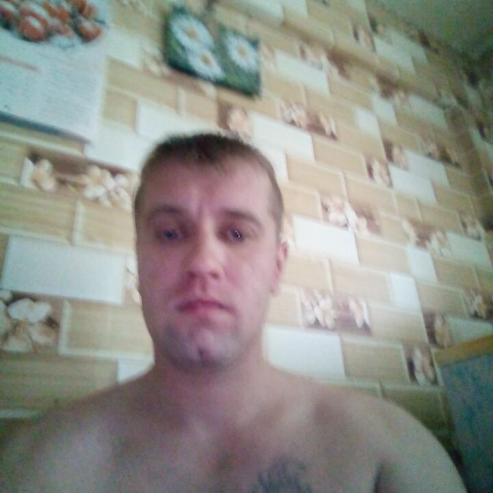  25637995  , 33 ,    