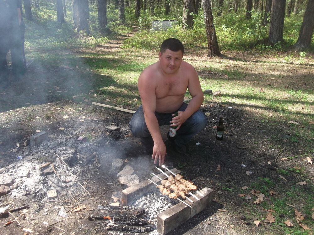  5161155  Ivan, 41 ,    