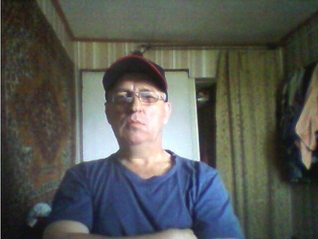  25235355  Victor, 50 ,    