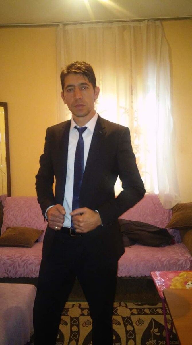  Bandirma,   Firat, 40 ,   ,   , c 
