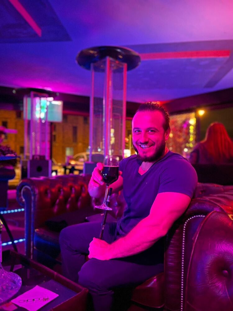  30545715  Robert, 39 ,    Mainz