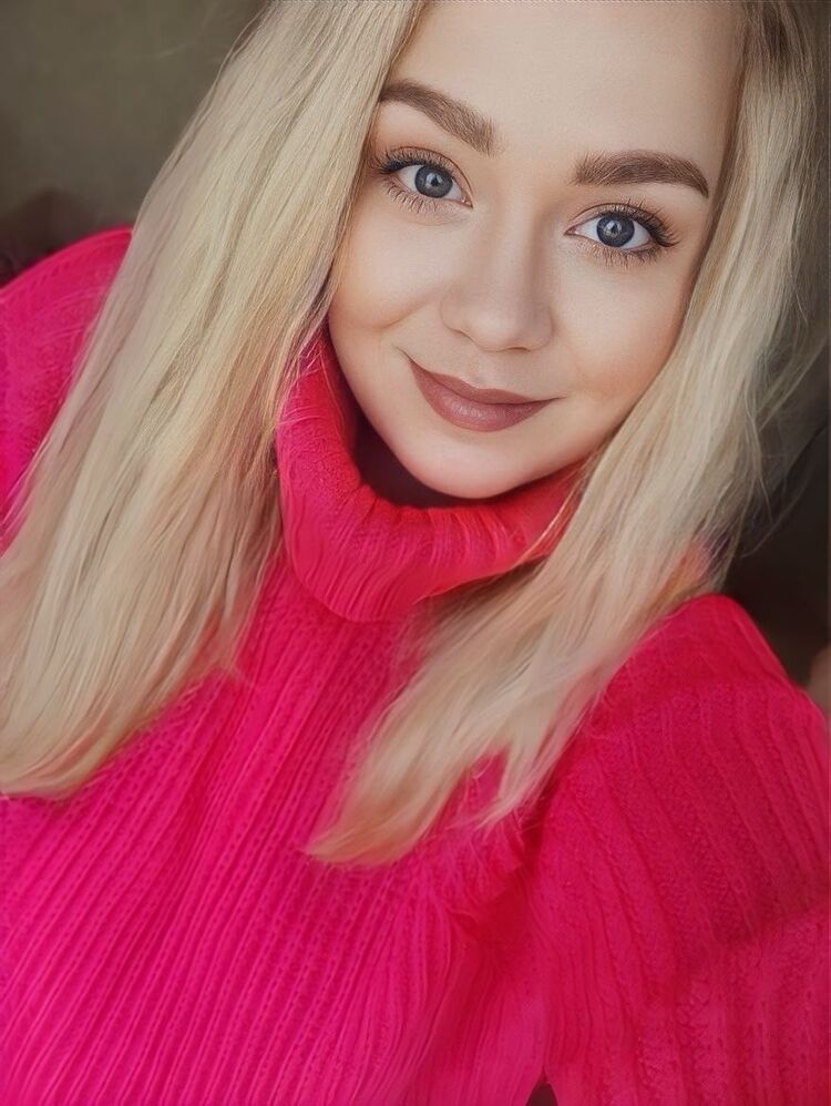  53584735  Anastasia, 28 ,    