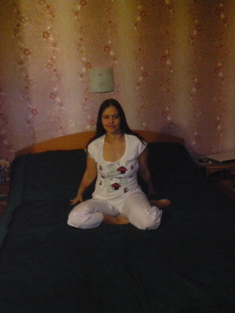  ,   ANASTASIJA, 42 ,   