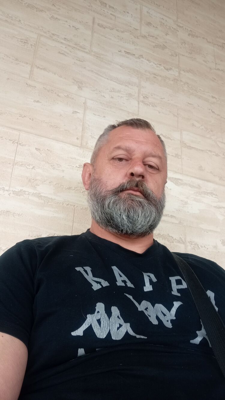  54293775  Radenko, 43 ,     