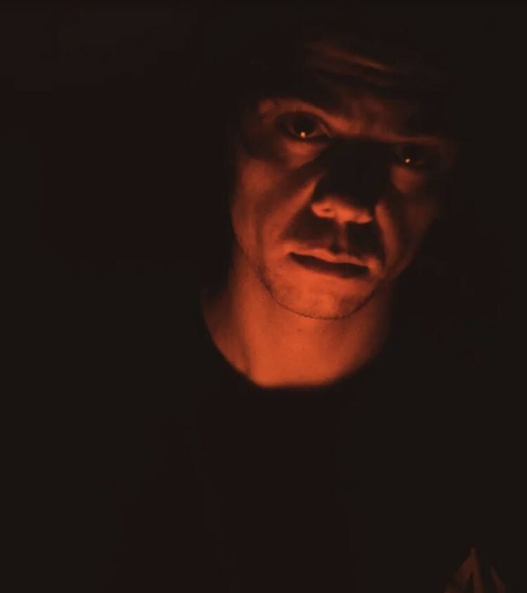 ���� 56191525 ������� Mark, 32 ����, ���� ���������� � ������-����������