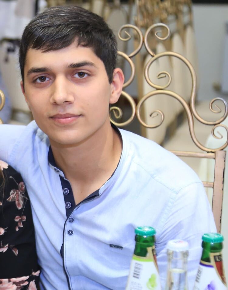 ���� 23408345 ����� Sargis, 24 ����, ���� ���������� � �������