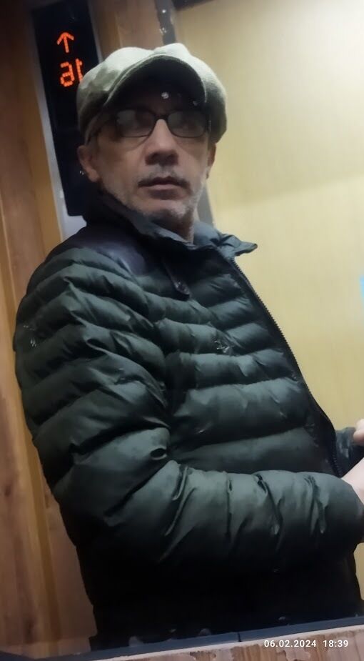  51923525  Vigo, 50 ,    