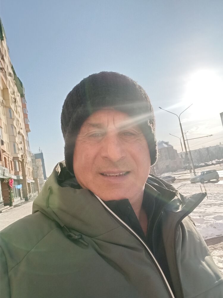  48266585  Ergun, 55 ,    